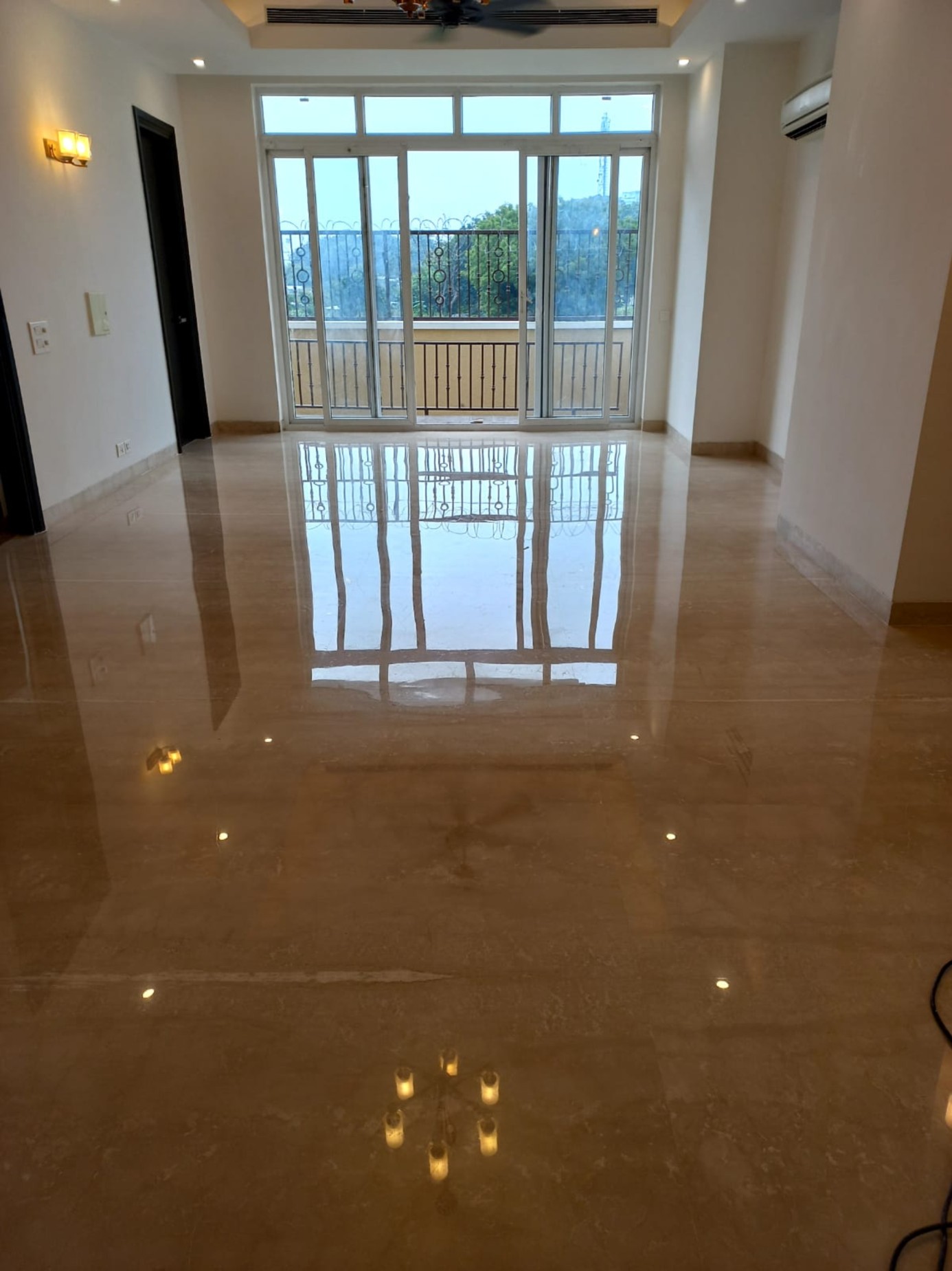 Onyx Limestone & Travertine