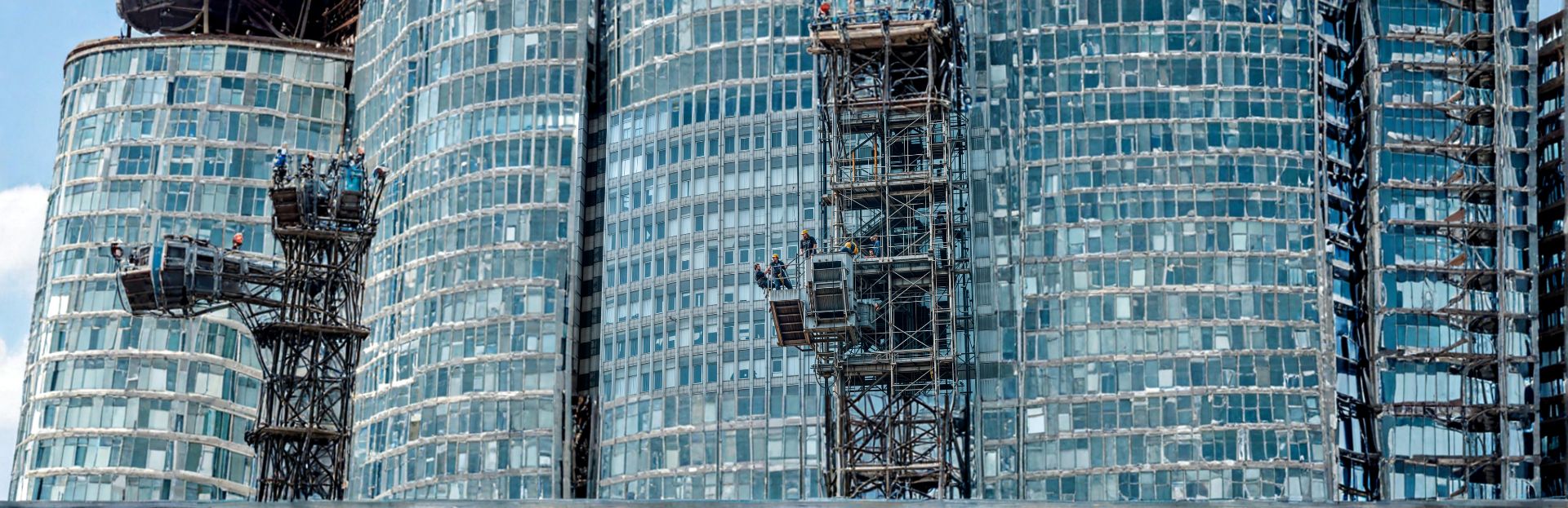 Facade Cleaning in Delhi